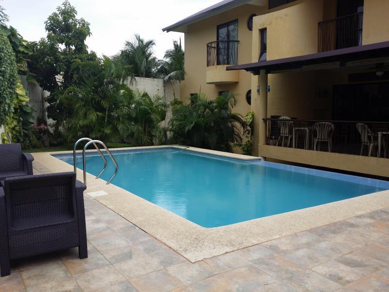 Palms Seaside Inn And Resort Medellin Ngoại thất bức ảnh